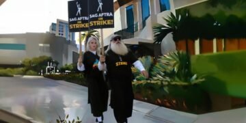 Hollywood Actors’ and Writers’ Strikes Come to an End